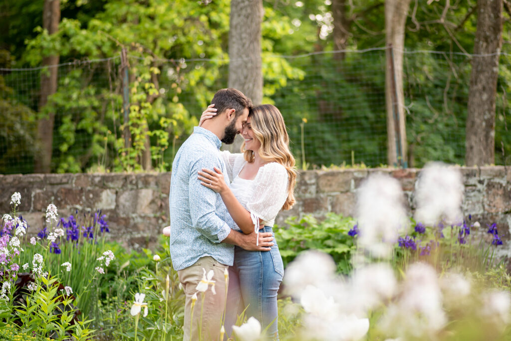 Cross Estate Gardens Engagement Photos