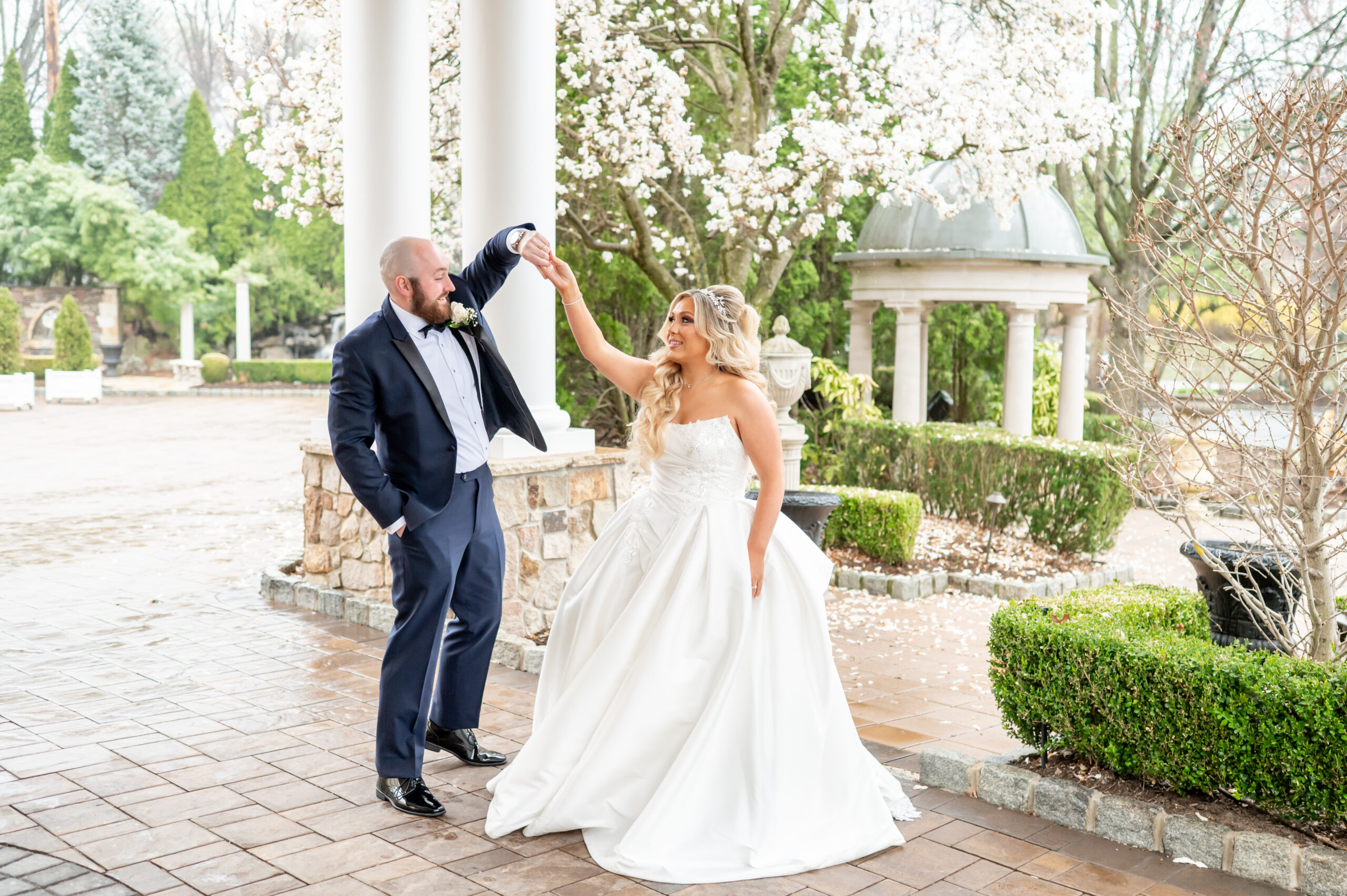 Seasons Catering Spring Wedding