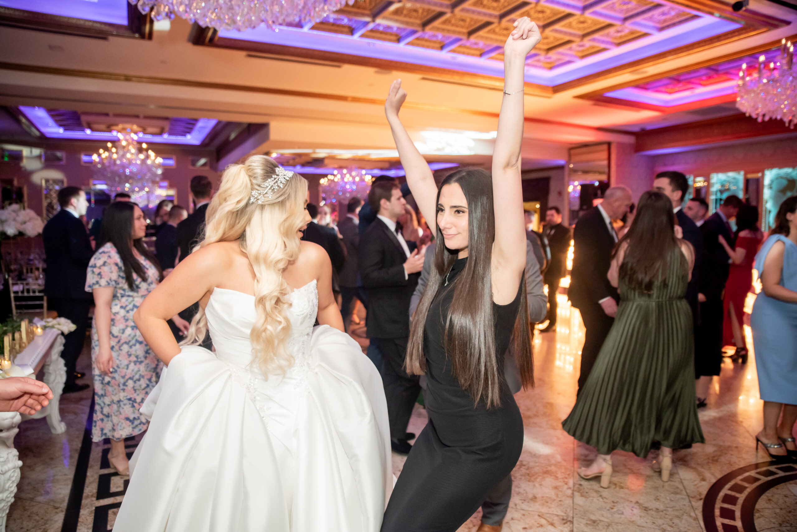 Seasons Catering Spring Wedding
