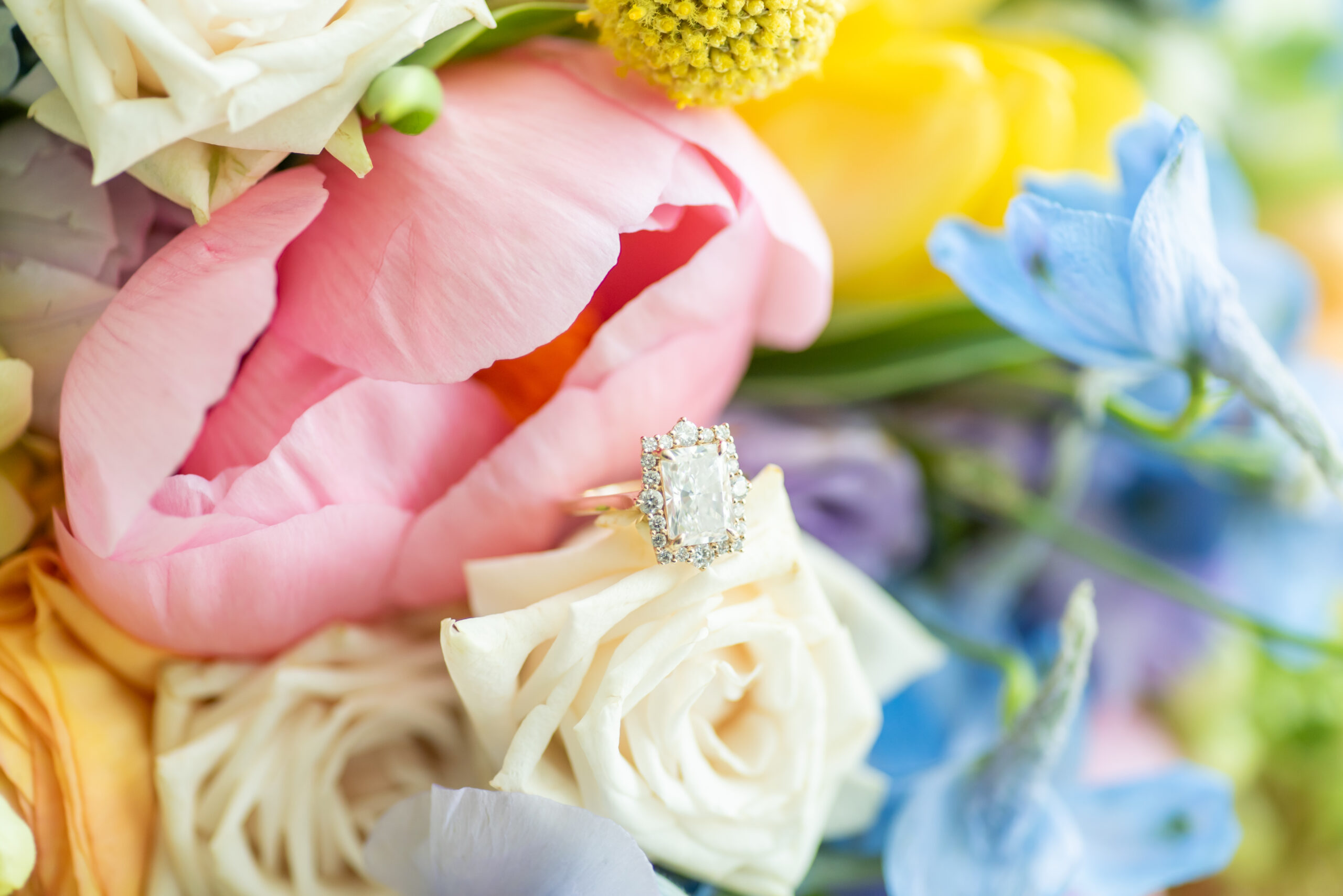 luxury spring wedding inspiration