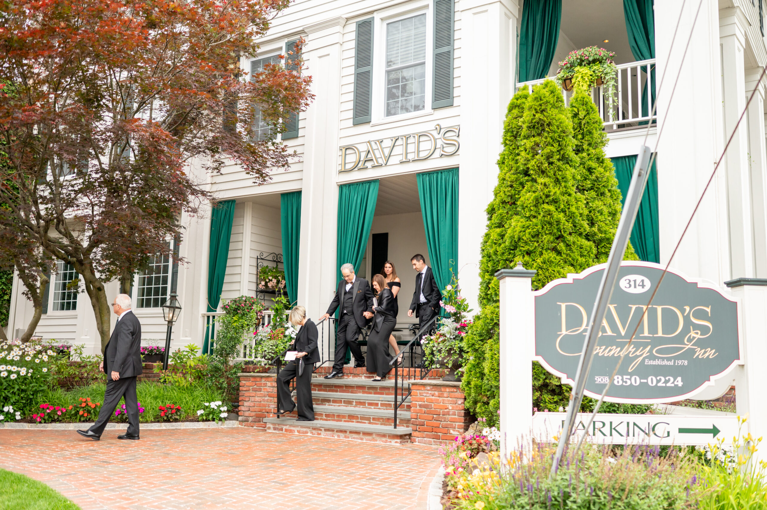 David's Country Inn wedding