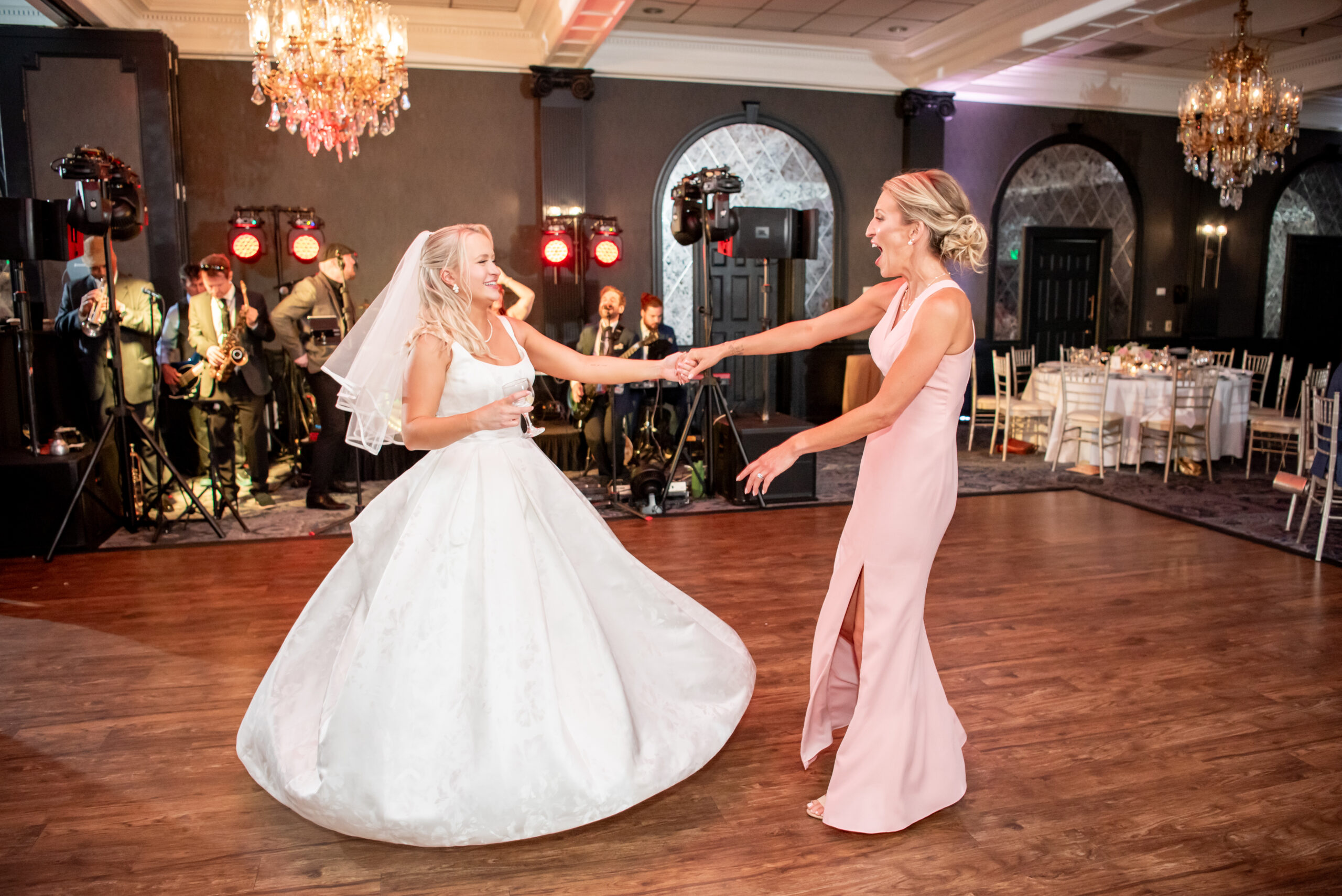 Madison Hotel Garden Wedding