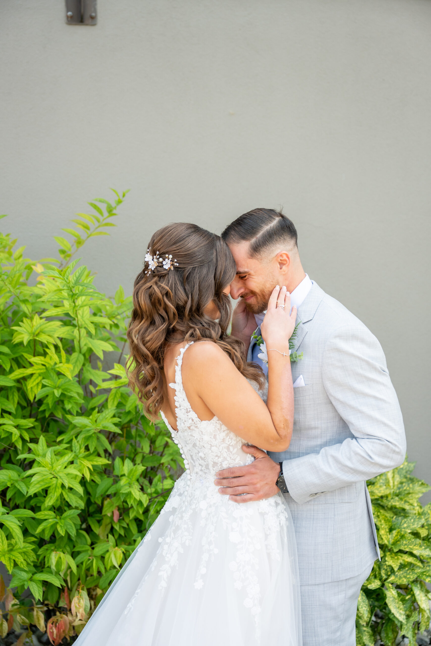 Rock Island Romantic Wedding