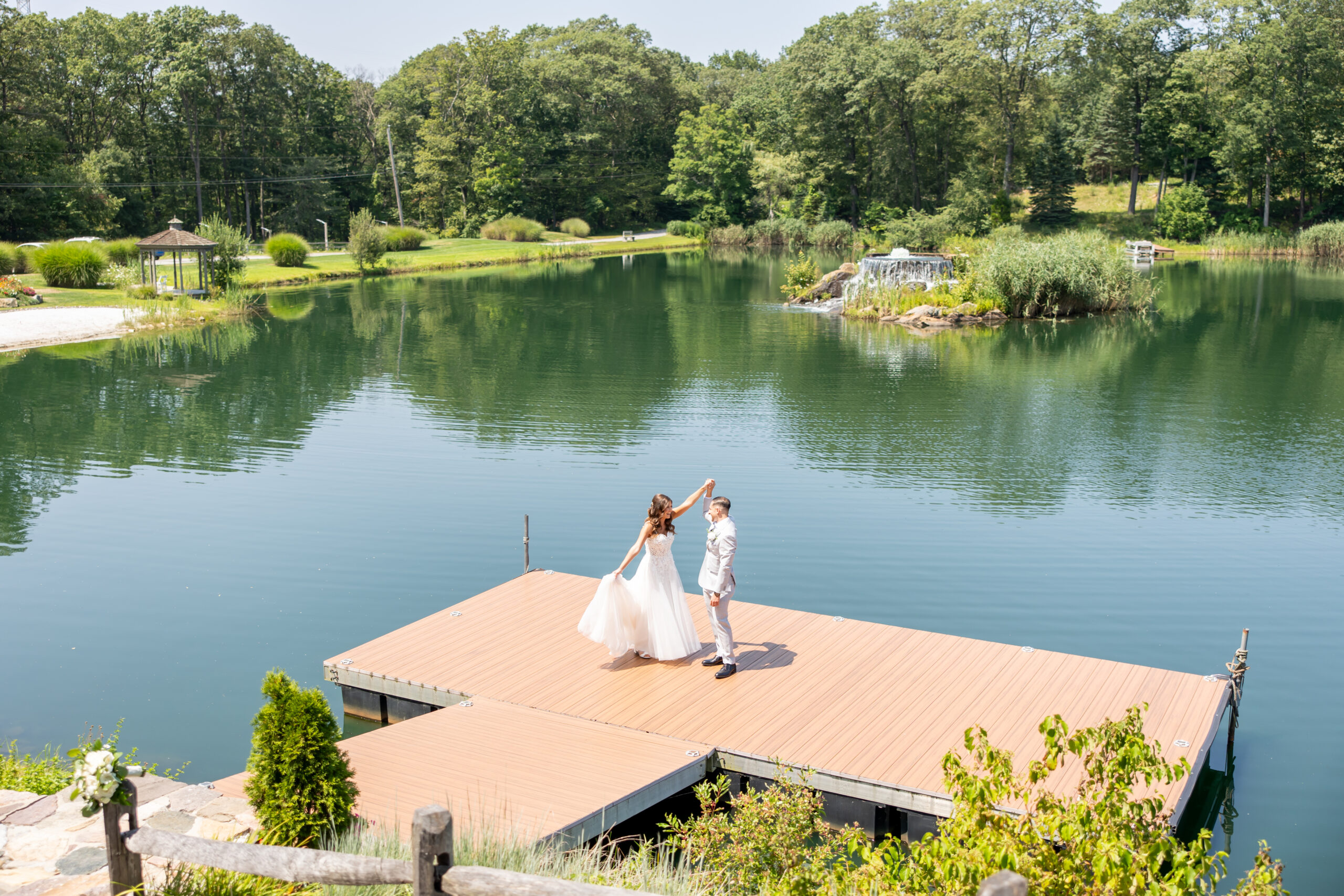 Rock Island Romantic Wedding