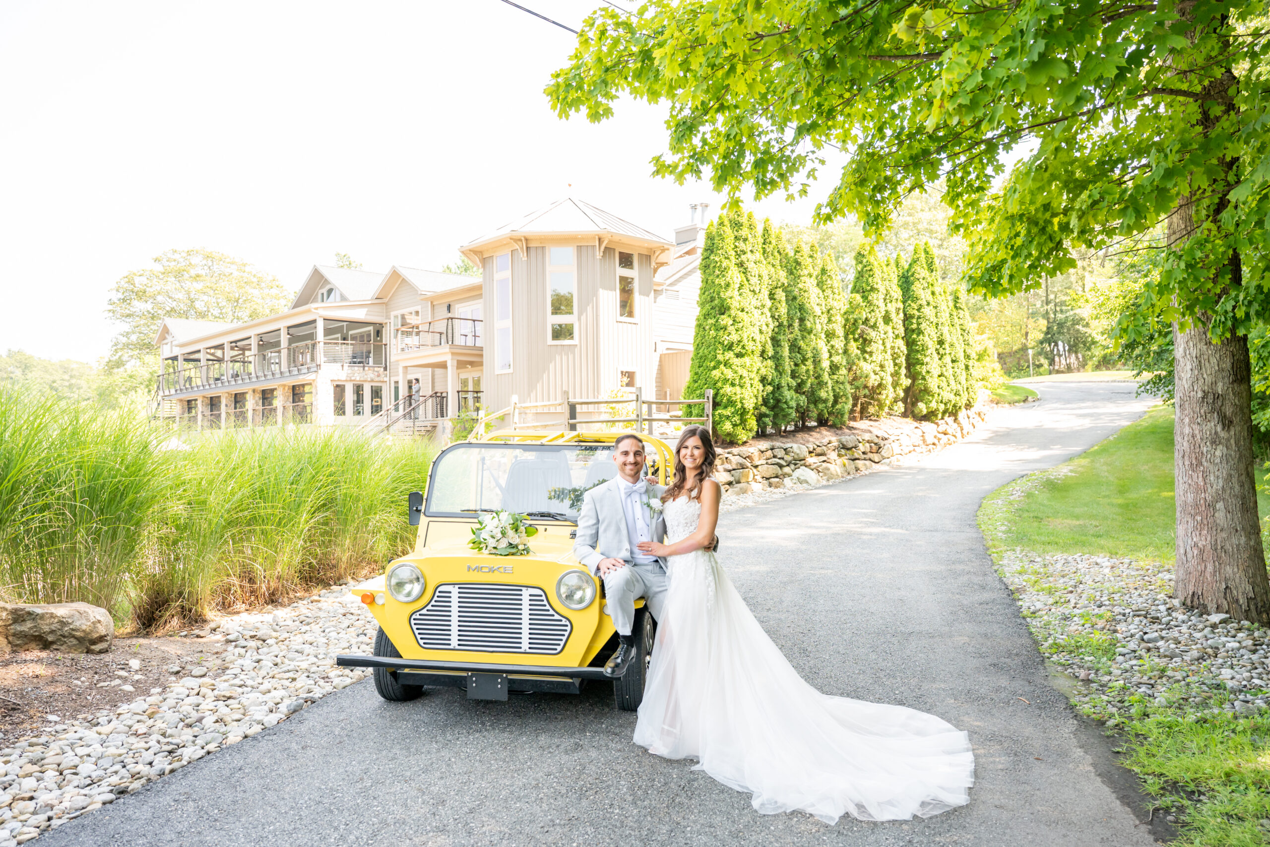 Rock Island Romantic Wedding