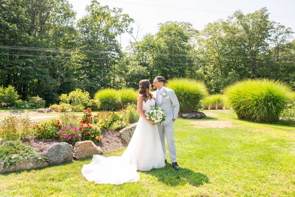 Rock Island Romantic Wedding