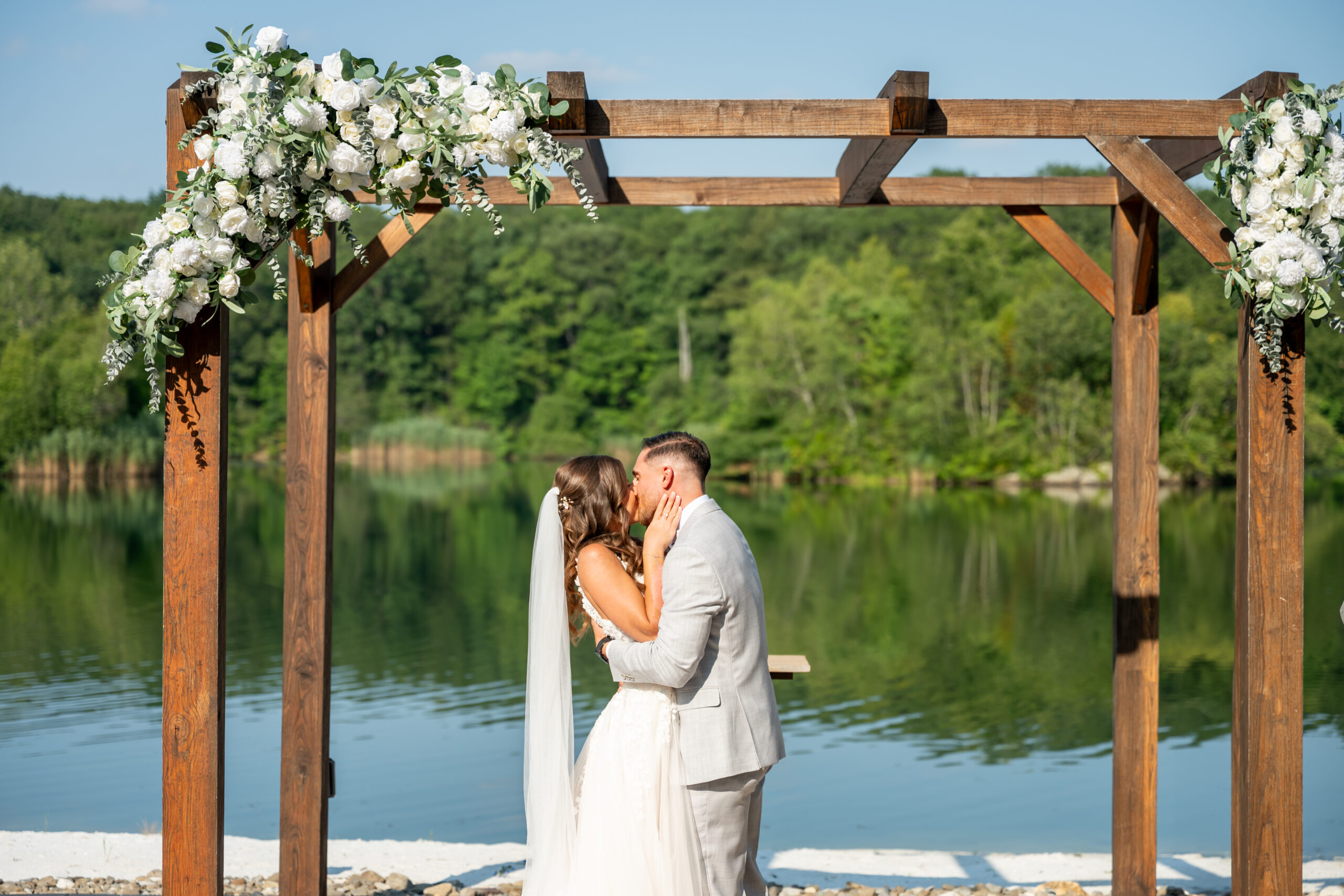 Rock Island Romantic Wedding