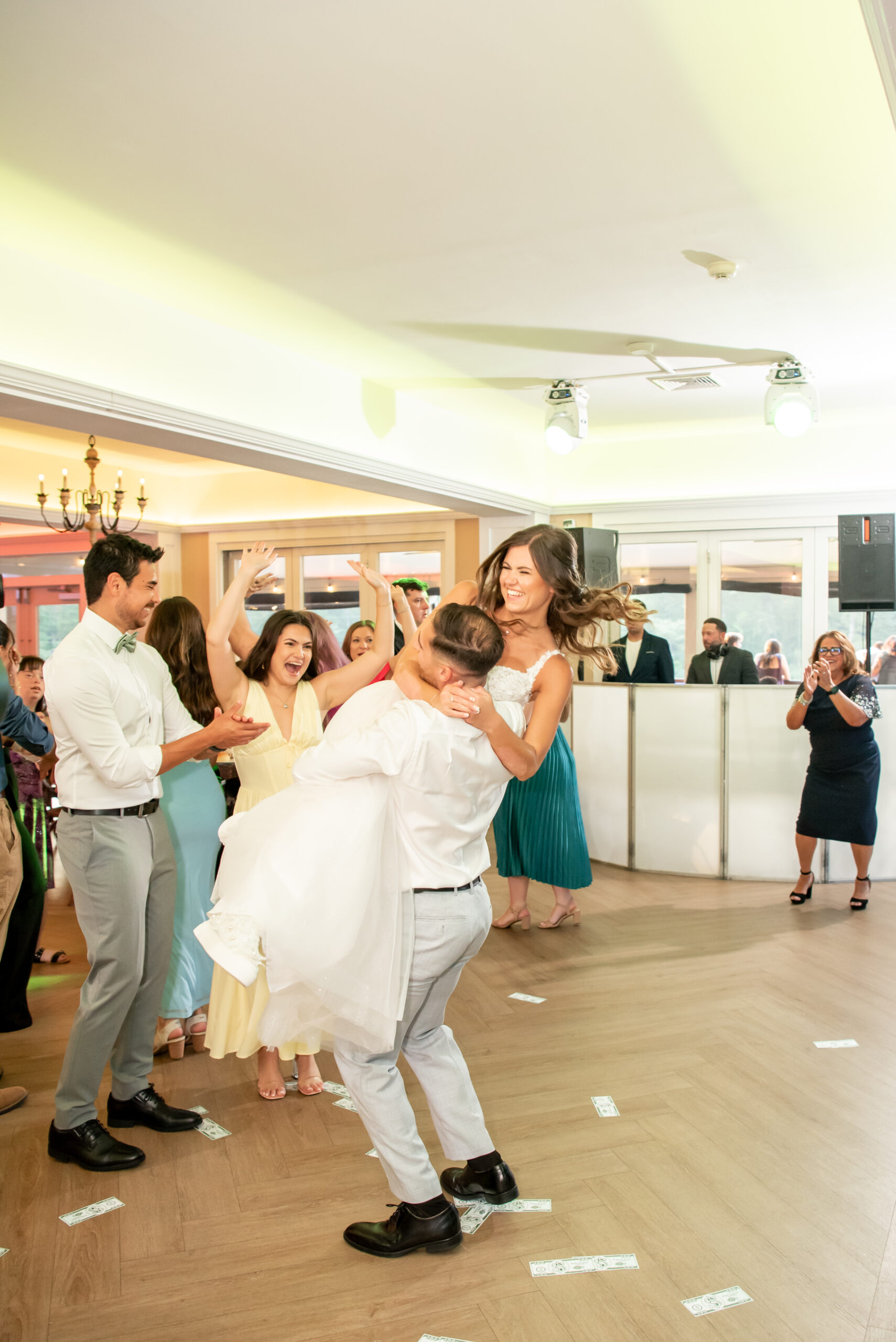 Rock Island Romantic Wedding