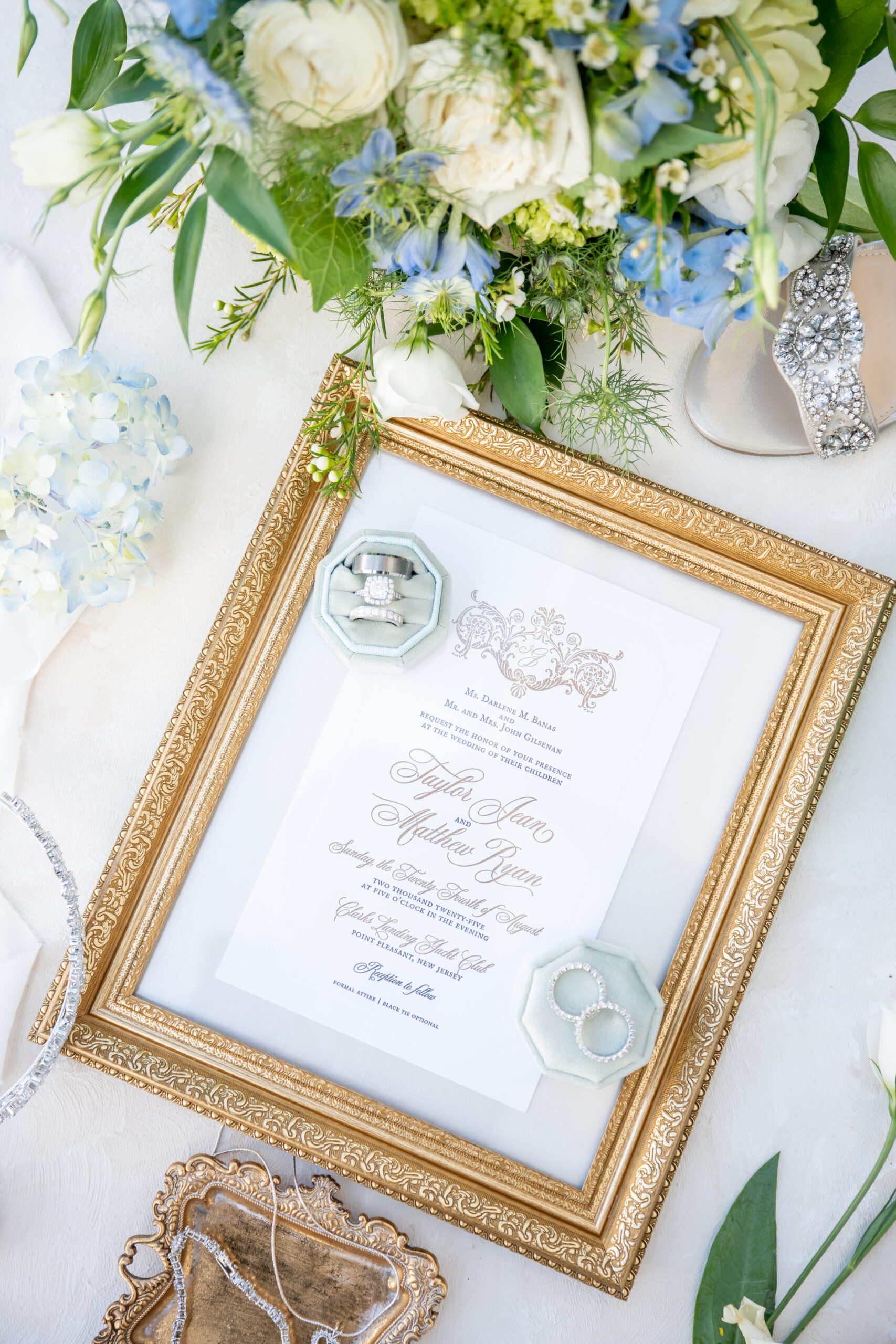 Clarks Landing Yacht Club