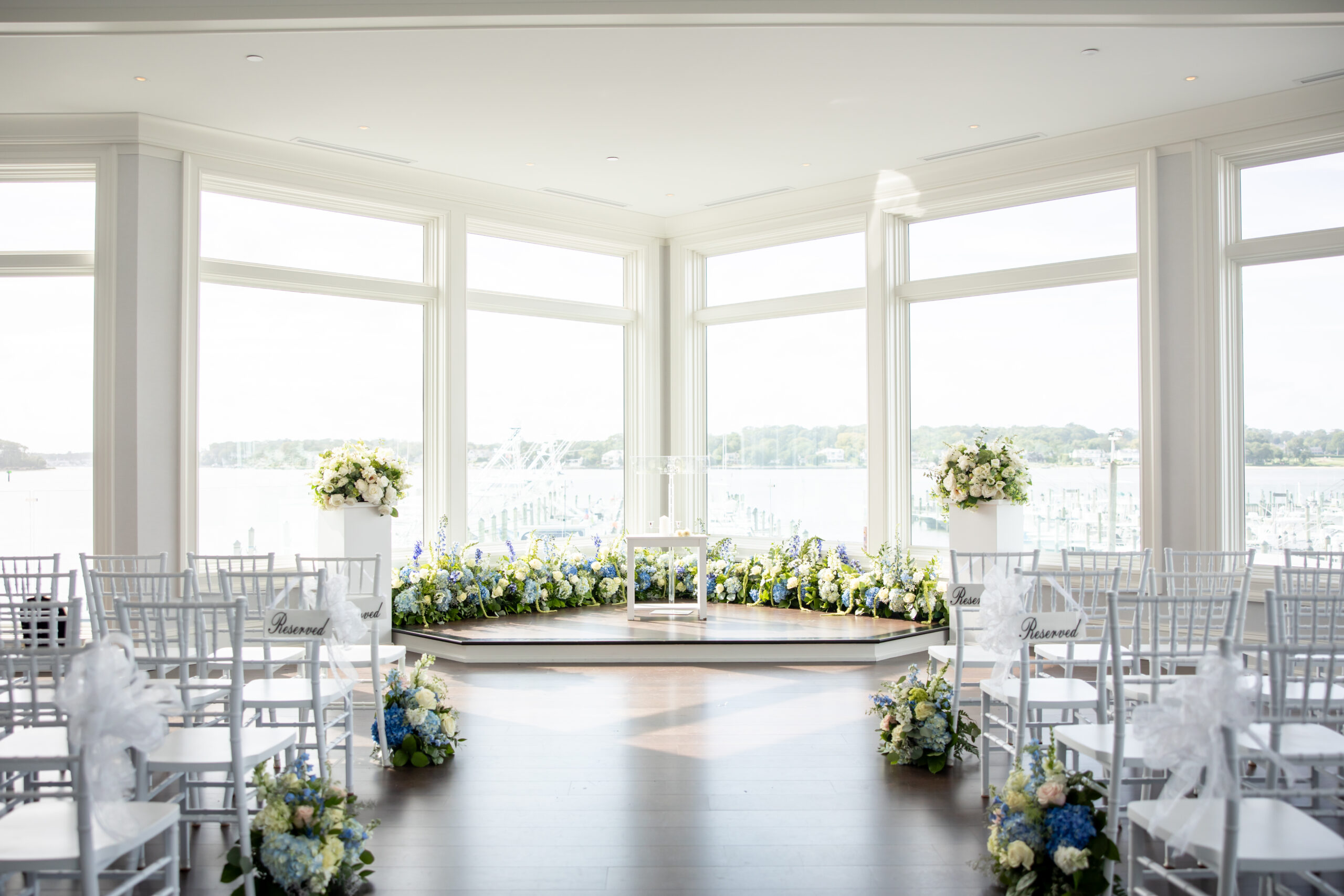 Clarks Landing Yacht Club