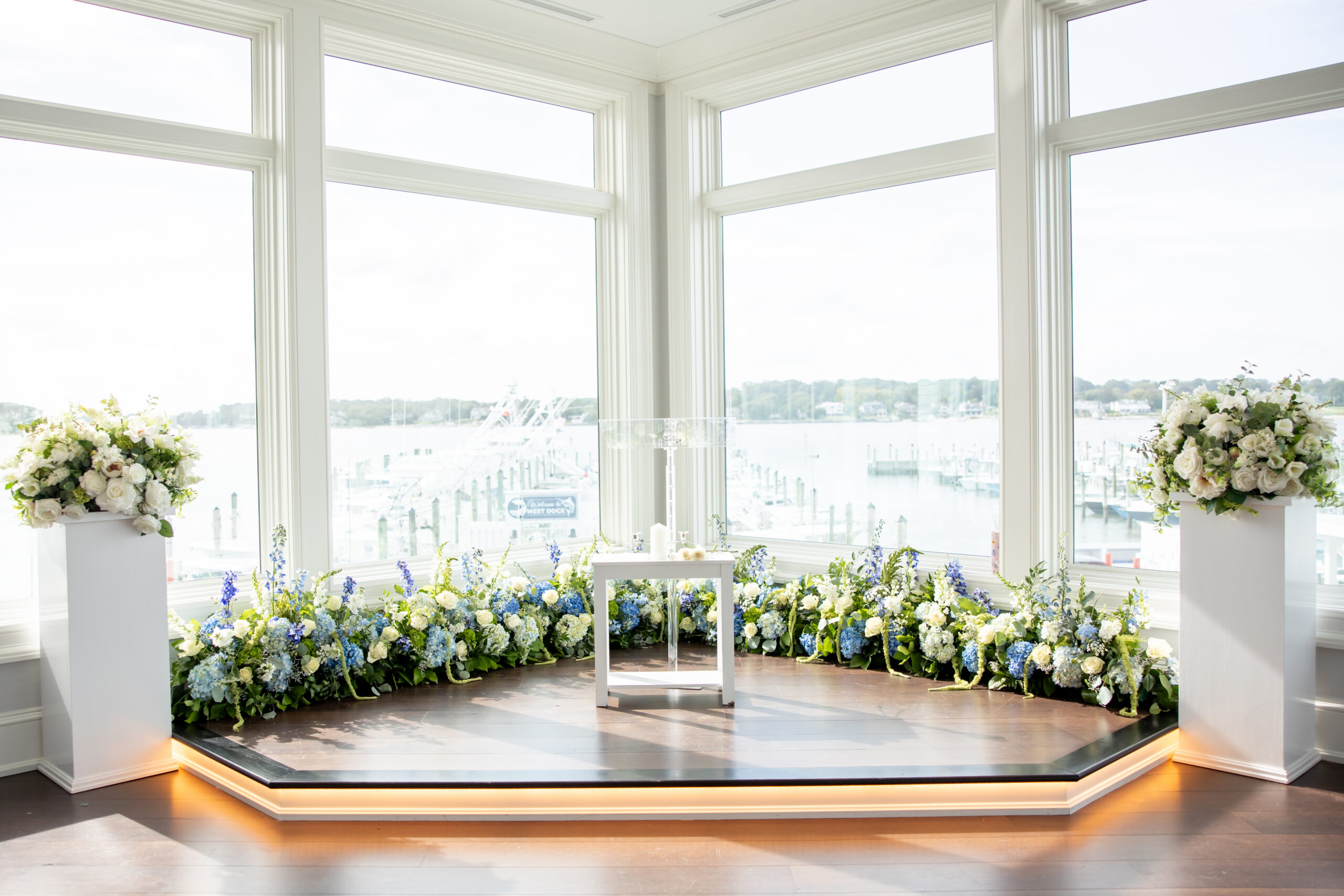 Clarks Landing Yacht Club