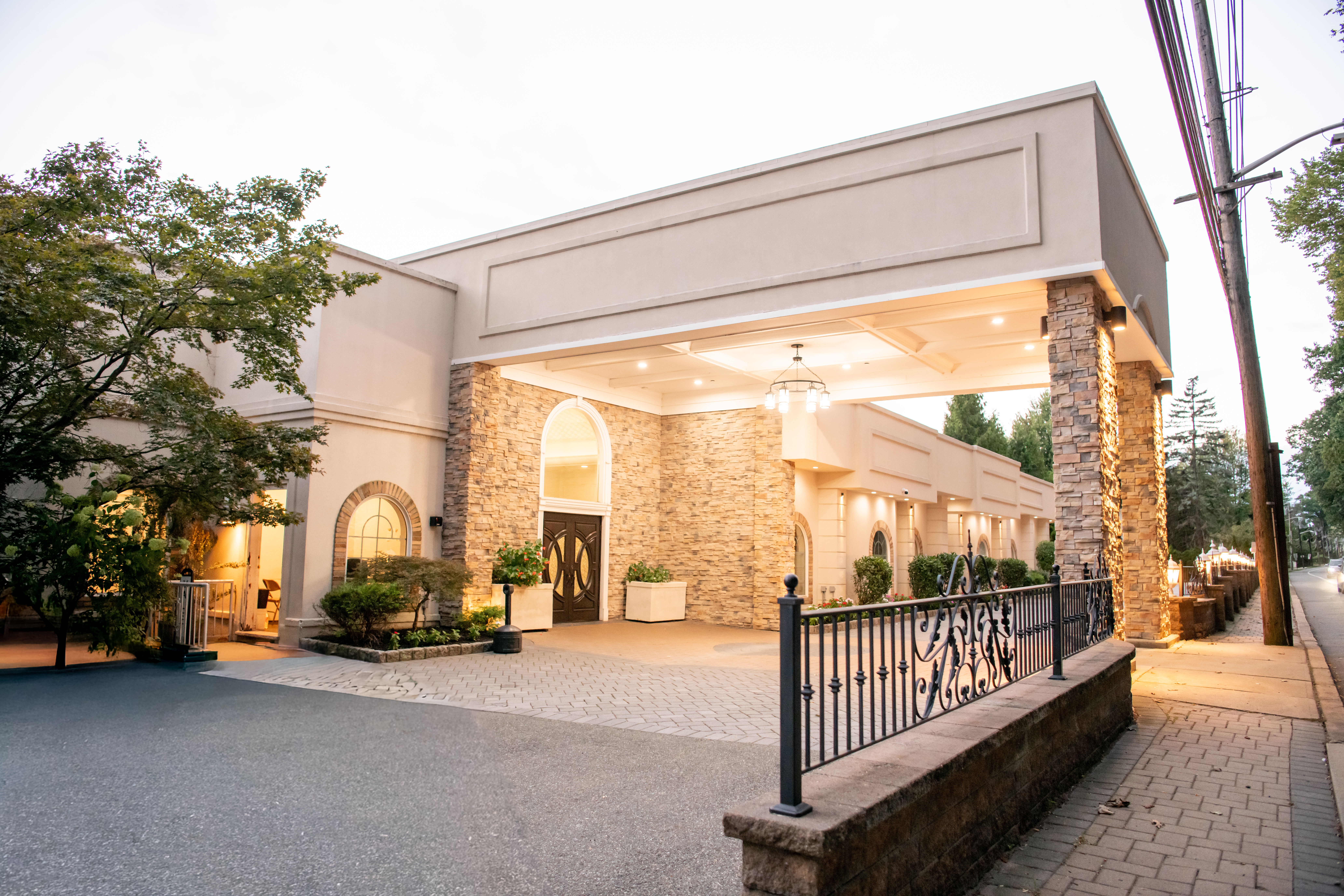 Valley Regency Wedding