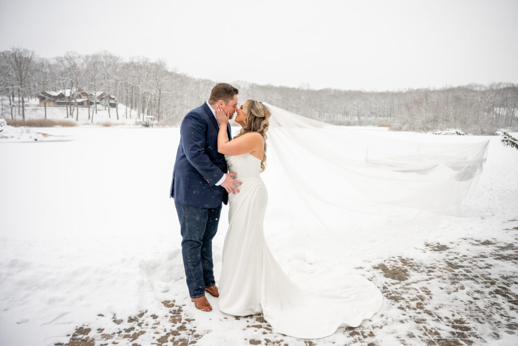 Winter Rock Island Wedding