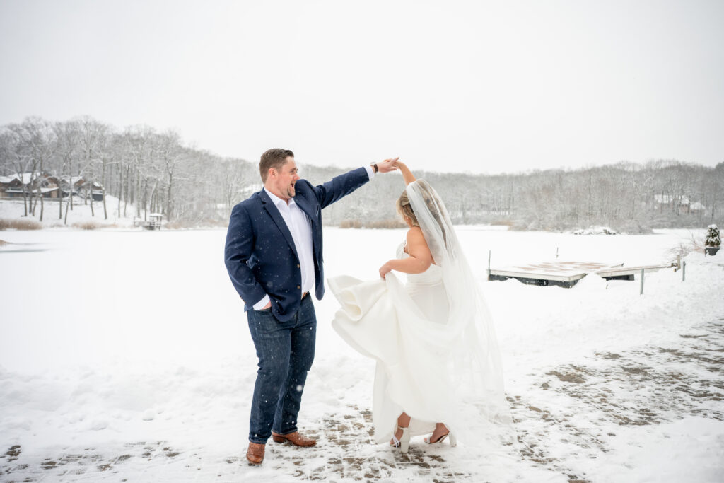 Winter Rock Island Wedding