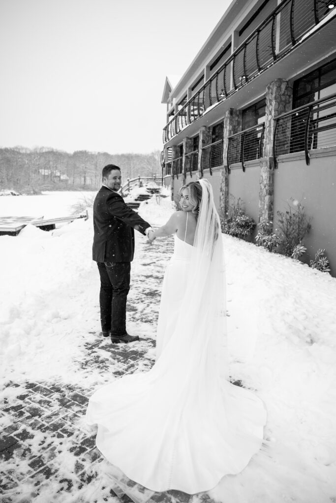 Winter Rock Island Wedding